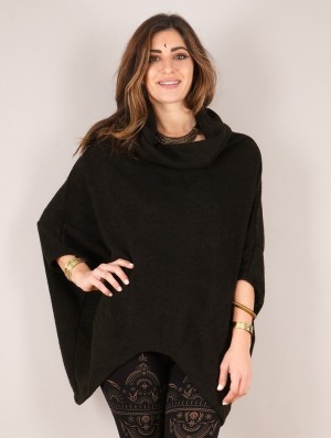 Poncho-uri Toonzshop Doomi Poncho Dama Negrii | NTLGDRV-47